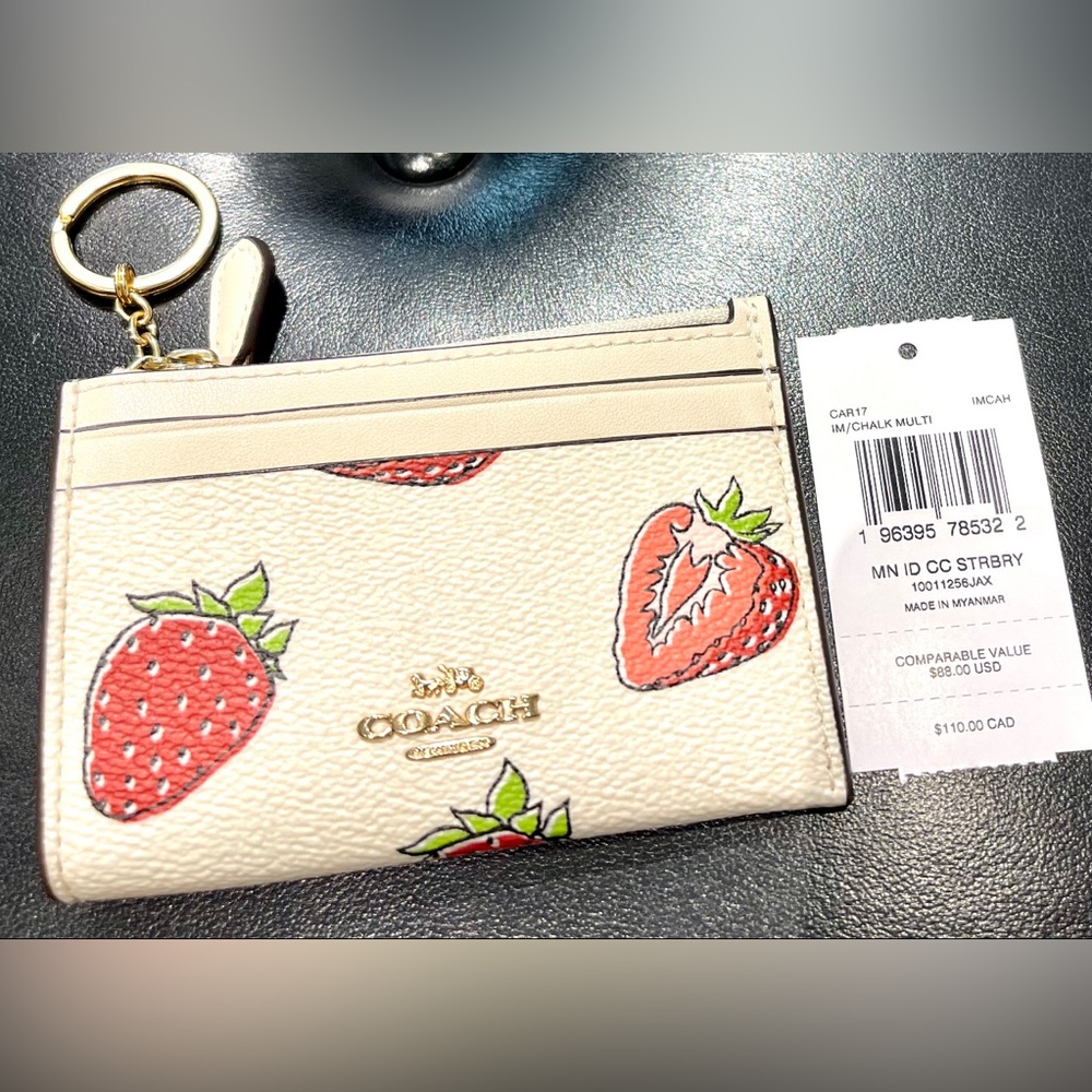 NWT Coach Mini Skinny Id Case With Strawberry Print CAR17 - Picture 4 of 5